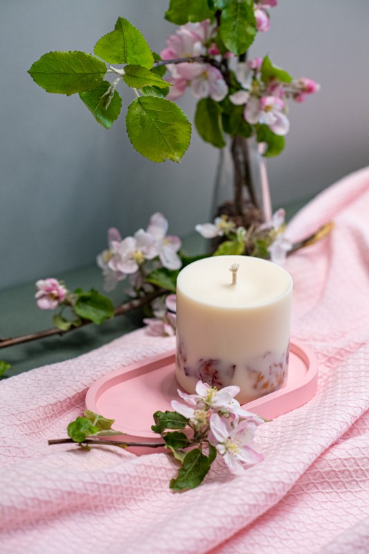 Sojas vaska svece ar Rožu medus aromātu - XL - balta