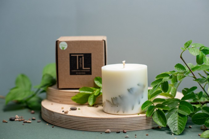 TL Candles Natural soy wax candles soy wax pillar candles botanical candles handmade candles scented candles lemongrass candle